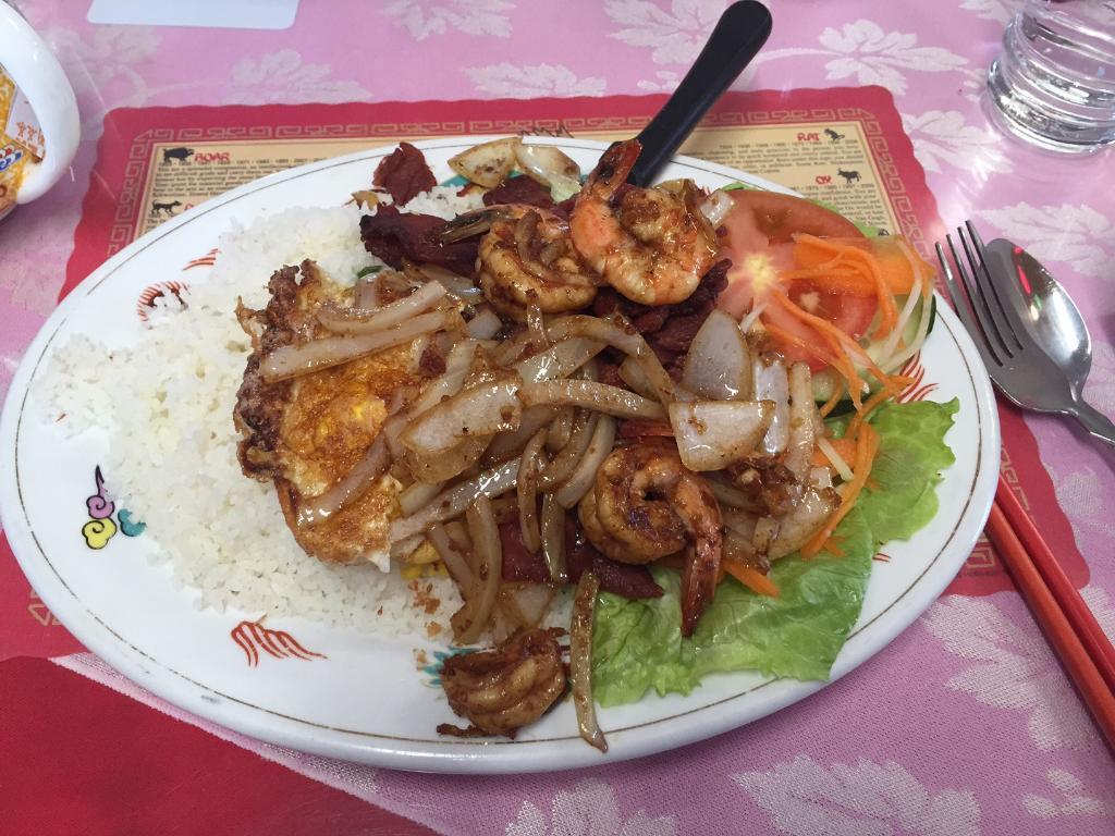 Saigon Restaurant Menu, Reviews and Photos - 1103 N Broadway Ave ...